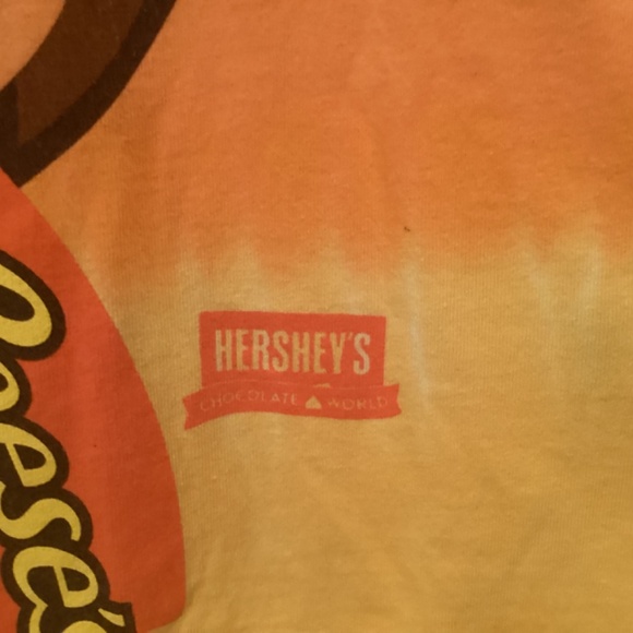 Reese’s t-shirt (sz. 4) - Picture 2 of 5